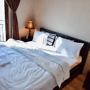 aden-apartments.alltbilisihotels.com/